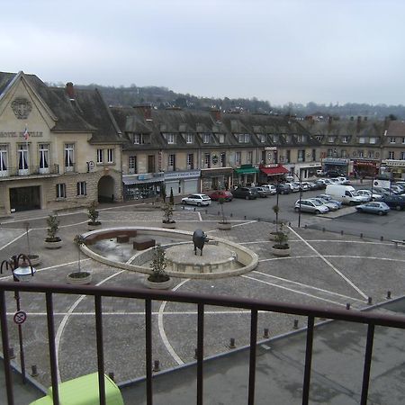 Le Soleil D'Or Otel Vimoutiers Oda fotoğraf