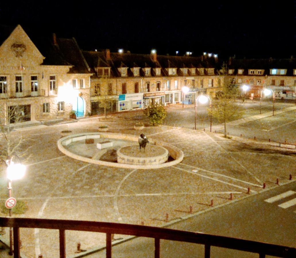 Le Soleil D'Or Otel Vimoutiers Dış mekan fotoğraf
