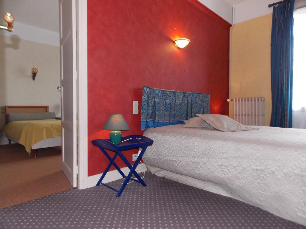 Le Soleil D'Or Otel Vimoutiers Dış mekan fotoğraf